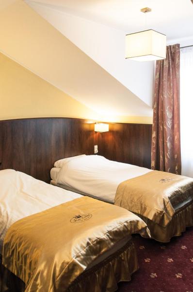 Hotel Kalchem, Boek Hotel Brzozie 