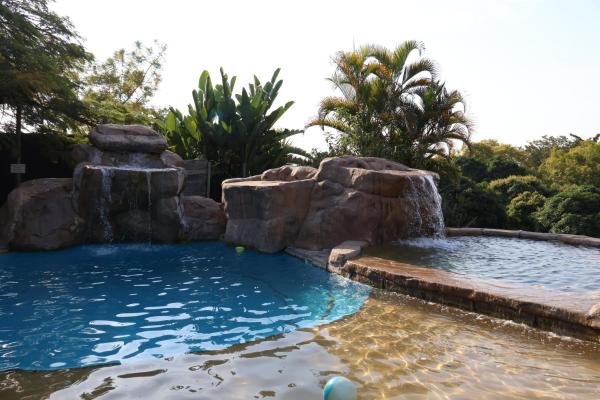 Numbi Hills Self-Catering, Boek Boerderijverblijf Numbi 