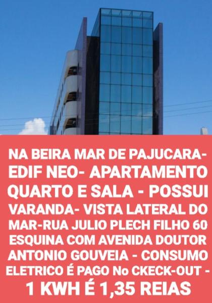 NA BEIRA MAR DE PAJUCARA- EDIF NEO- APARTAMENTO QUARTO E SALA- TEM VARANDA - VISTA LATERAL DO MAR- RUA JULIO PLECH FILHO 60 ESQUINA COM AVENIDA DOUTOR ANTONIO GOUVEIA - CONSUMO ELETRICO É PAGO No CKECK-OUT 1KWH É 1,35 REIAS, Boek Appartement Hotels in Bahia met zwembad, Zwembad