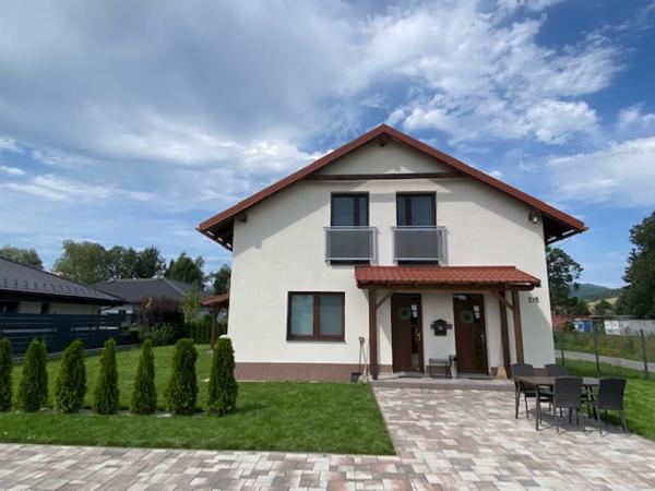 Kajula, Boek Appartement Žilinský kraj Hotels met Parkeerplaats, Parkeren