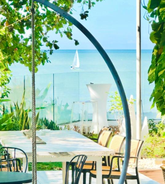 Smell rose beach garden, Boek Logies bij particulieren Batu Ferringhi Penang