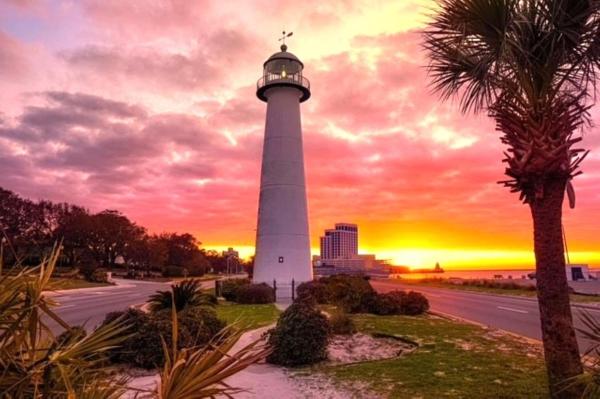 Royal Holiday Beach Resort, Boek Appartementenhotel Biloxi Mississippi Gulf Coast