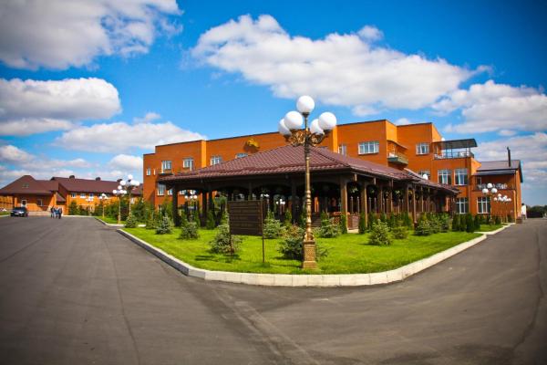 Parade Allure, Boek Hotel Zhashkiv Cherkasy