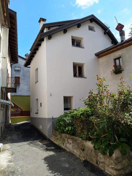 Affitta camere Casa Vittoria, Boek Hotel Puos dApalgo Italië