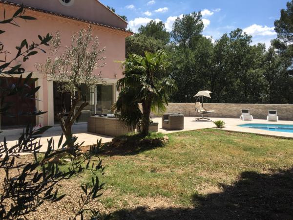 Villa « CHANTERIE », Boek Villa Hotels in Rhone-Alpen met parkeren, Parkeren