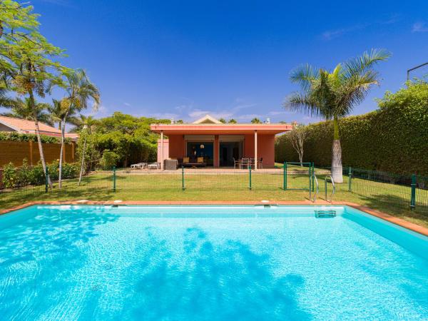Maspalomas Golf Villa Private Heated Pool-no stairs, Boek Villa Hotels in Gran Canaria met zwembad, Zwembad