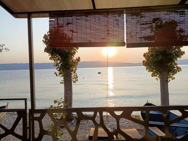 Apartments Krste, Boek Appartement Trpejca Lake Ohrid