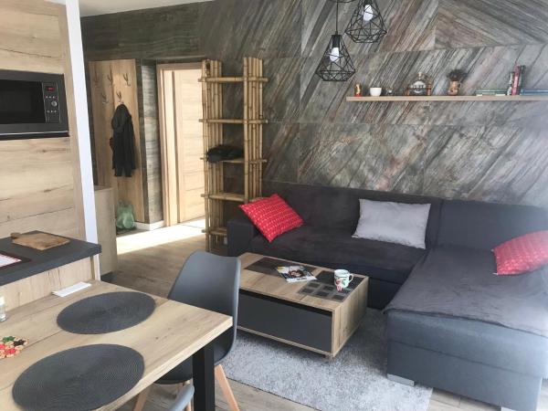 Apartmány Vila Vlasta Vysoké Tatry, Boek Appartement Prešovský kraj Hotels met Parkeerplaats, Parkeren