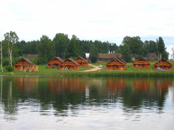 Guest House Zirga Smaids, Boek  Hotels in Ludza Municipality met parkeren, Parkeren