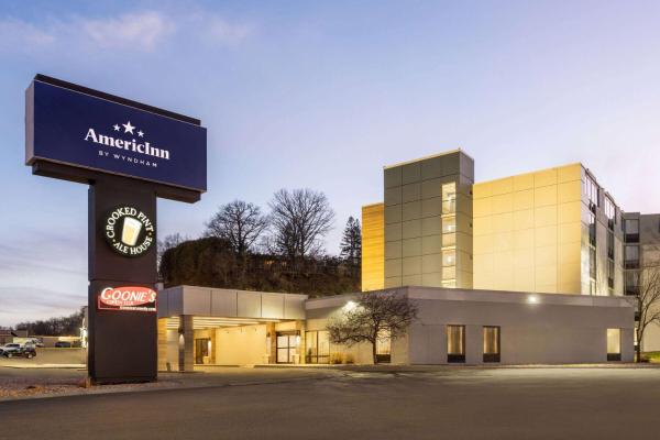 Americas Best Value Inn and Suites Rochester, Boek Hotel Hotels in Minnesota met zwembad, Zwembad
