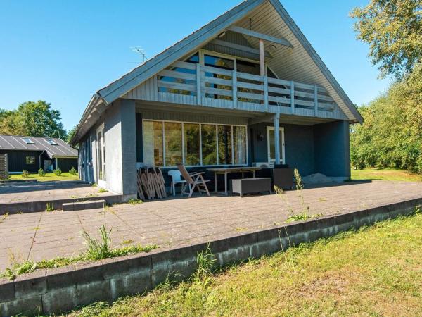 11 person holiday home in Ørsted-By Traum, Boek Vakantiehuis Glesborg 