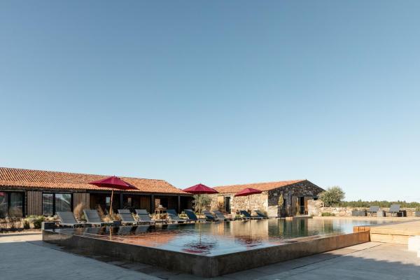 Herdade dos Abegões, Boek Landhuis Centro Region Hotels met een Zwembad, Zwembad