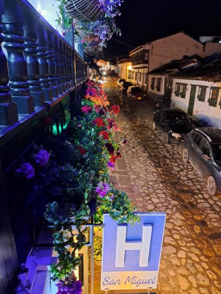 SanMiguelavilla Hotel"s VDL, Boek Hotel Boyacá Hotels met Parkeerplaats, Parkeren
