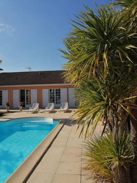 Villa grand communal, piscine, 18km de Bordeaux, Boek Villa Ludon-Médoc Medoc