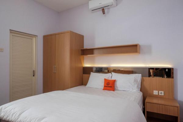 KoolKost Syariah near Taman Sriwedari Laweyan, Boek Hotel Solo Hotels met Parkeerplaats, Parkeren