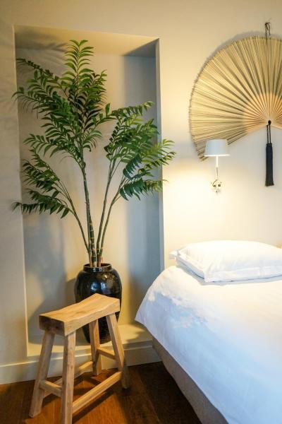 Villa la Vida, Boek Hotel Tilburg Noord-Brabant