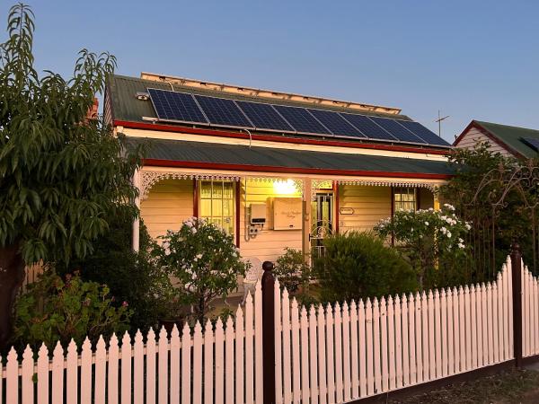 Foundry Cottages, Boek Bed and Breakfast Rutherglen Murray River