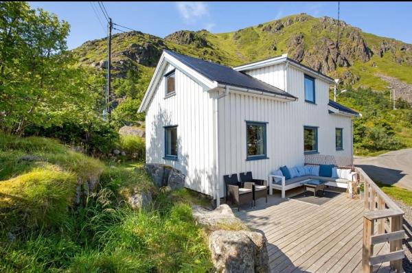 Kræmmervikveien 33, Boek Vakantiehuis Ballstad 