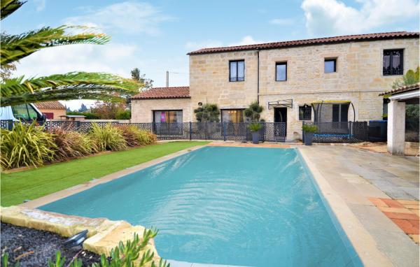 Stunning Home In Beaucaire With Wifi, Boek Vakantiehuis Beaucaire ViaRhona
