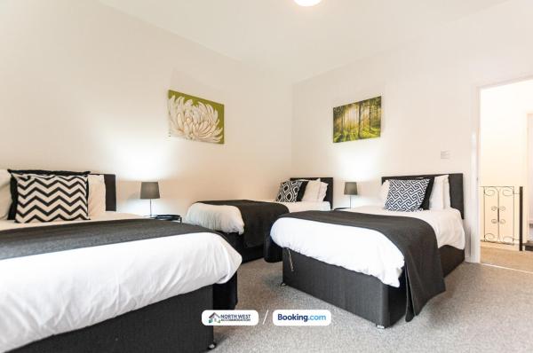 Comfortable 2BR House in Bolton Ideal for Work & Extended Stays, Boek Vakantiehuis Merseyside Vakantiehuizen, Cottage