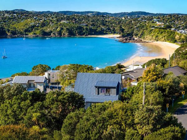 Headland Views Oneroa, Boek Vakantiehuis  
