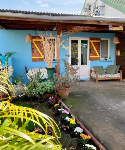 Maison charmante à Bras-Panon avec piscine et jardin, Boek Vakantiehuis Hotels in Saint-Benoît met zwembad, Zwembad