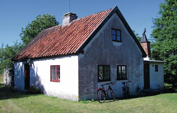2 Bedroom Nice Home In Fårösund, Boek Vakantiehuis  