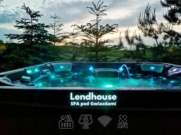 LendHouse - SPA pod Gwiazdami, Boek Vakantiehuis Sąspów Woiwodschap Klein-Polen