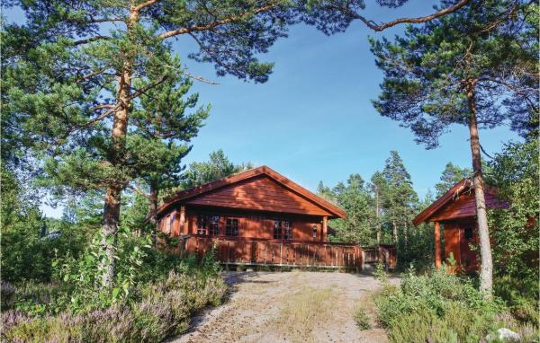 Three-Bedroom Holiday Home In Amli, Boek Vakantiehuis Vestfold Vakantiehuizen, Cottage