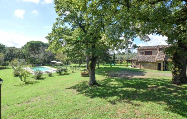 Maurizia, Boek Appartement Lazio Hotels met een Zwembad, Zwembad