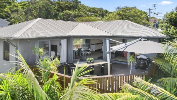 A Grand Beach Retreat, Boek Vakantiehuis Killcare Central Coast