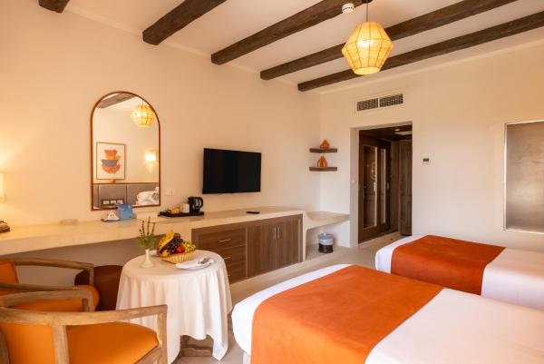 Shams Alam Beach Resort, Boek Resort Abū Ghuşūn 