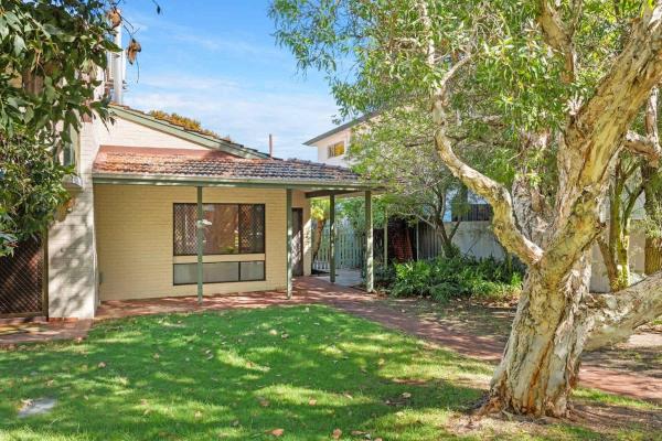Applecross Village Gem 2BR, Boek Vakantiehuis Perth CBD 