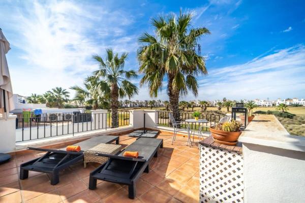 Stunning 2 bedroom townhouse - CE33LT, Boek Vakantiehuis Torre-Pacheco 