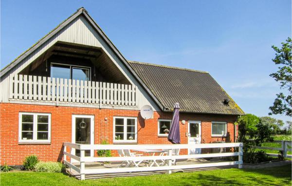3 Bedroom Gorgeous Home In Rønne, Boek Vakantiehuis Rønne Bornholm