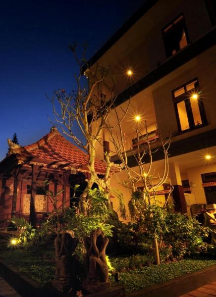 Brata Inn Ubud, Boek  Goedkope Hotels in Bali