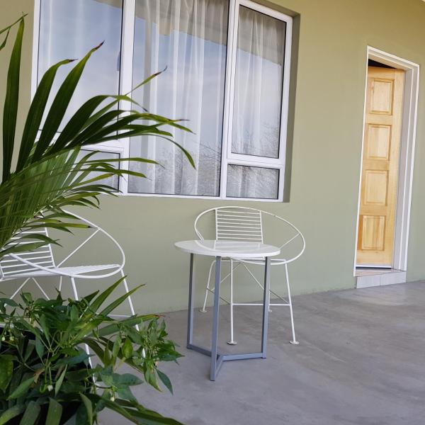 Entsabeni Cottage, Boek Vakantiehuis Big Bend Swaziland