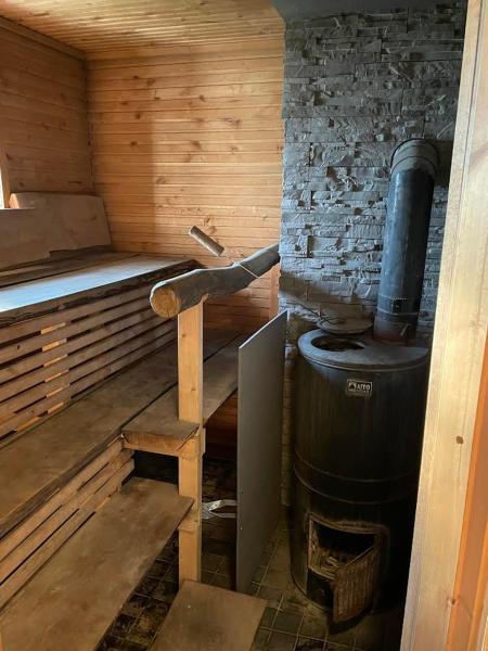 JUST Lodges, Boek  Orissaare 