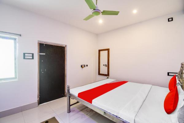 Hotel O Mango Leaf Hotel & Restaurant, Boek  Baharampur West Bengal