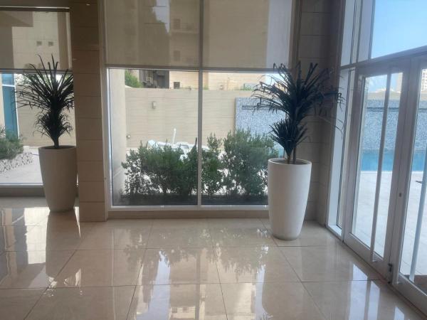 White luxury Suite hotel