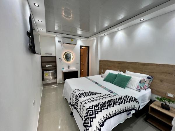 HOTEL TORRE DELUXE ¨SANTORINI¨, Boek  Doradal Antioquia
