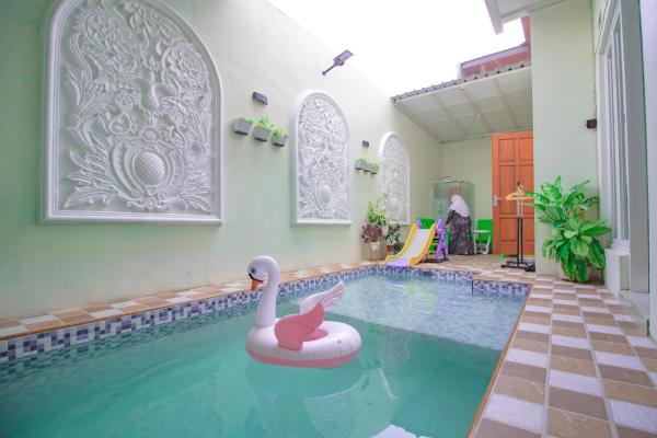 Villa Ceria with Private Pool & Rooftop