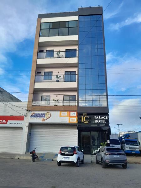 LC Palace Hotel, Boek  Hotels in Bahia met parkeren, Parkeren