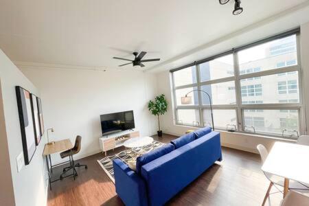 1 BR Loft Near Central West End Walk to BJC, Boek  Tower Grove Missouri