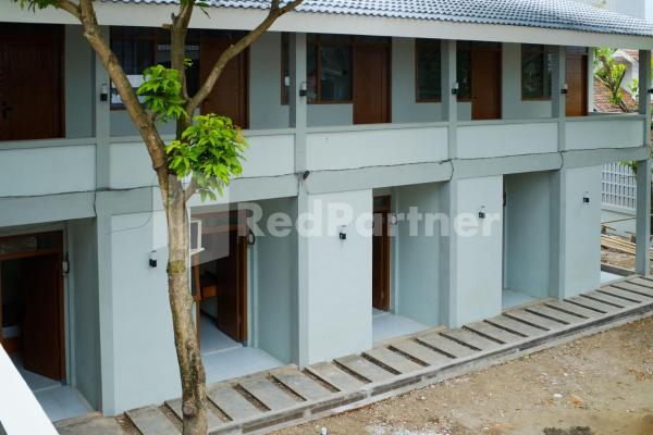 Saijaan Guesthouse UNEJ RedPartner, Boek  Goedkope Hotels in Jember