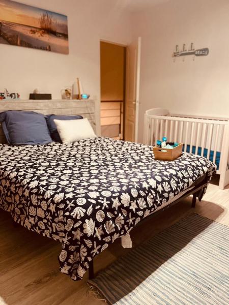 Chambre mer, Boek  Orgères 