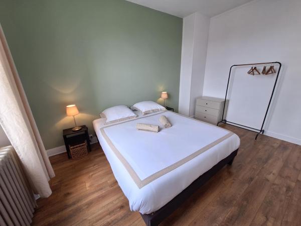 2 Appartements 6 personnes Orléans Centre - Proche gare SNCF, Boek  Orléans 