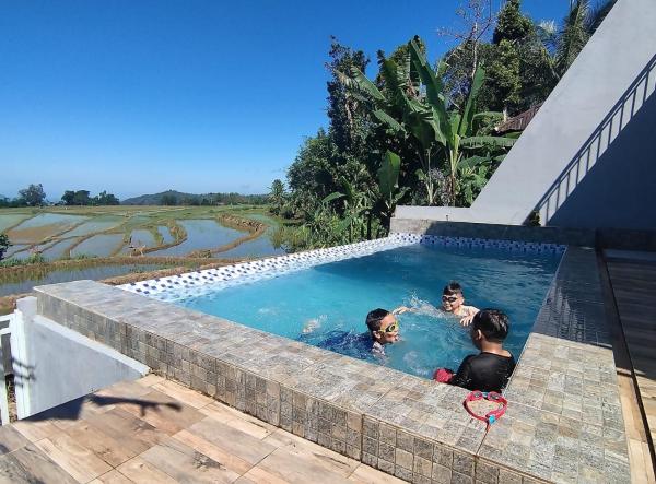Biroro Ricefield Villa Malino, Boek  Malino 