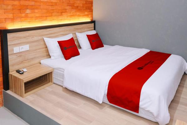 RedDoorz at Hotel DPraya Pati, Boek Hotel Goedkope Hotels in Pati