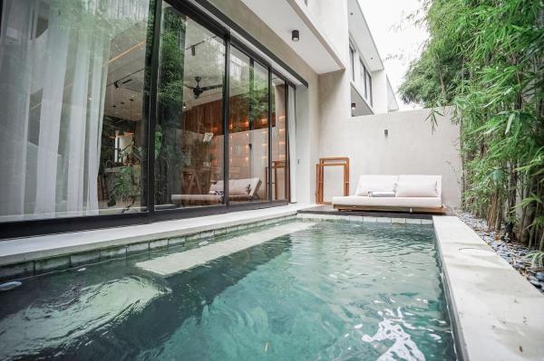Suave Villa Canggu, Boek  Hotels in Bali met zwembad, Zwembad